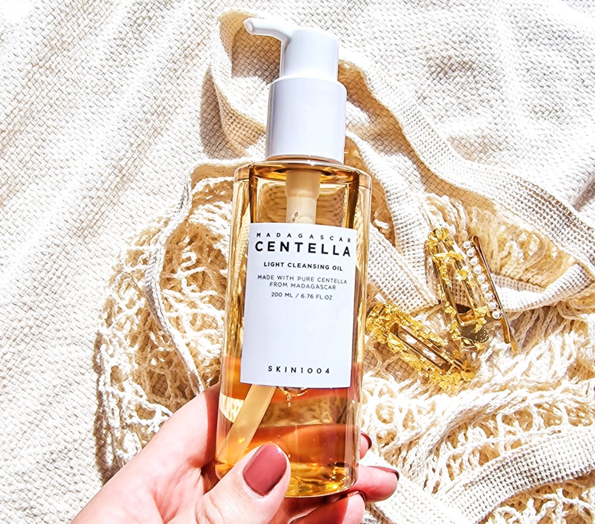 Skin1004 Madagascar Centella Light Cleansing Oil - 200ML